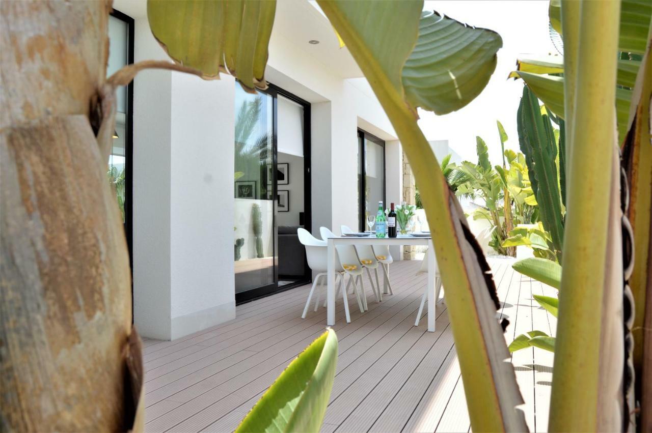 Villa With Private Pool Llobregales エクステリア 写真