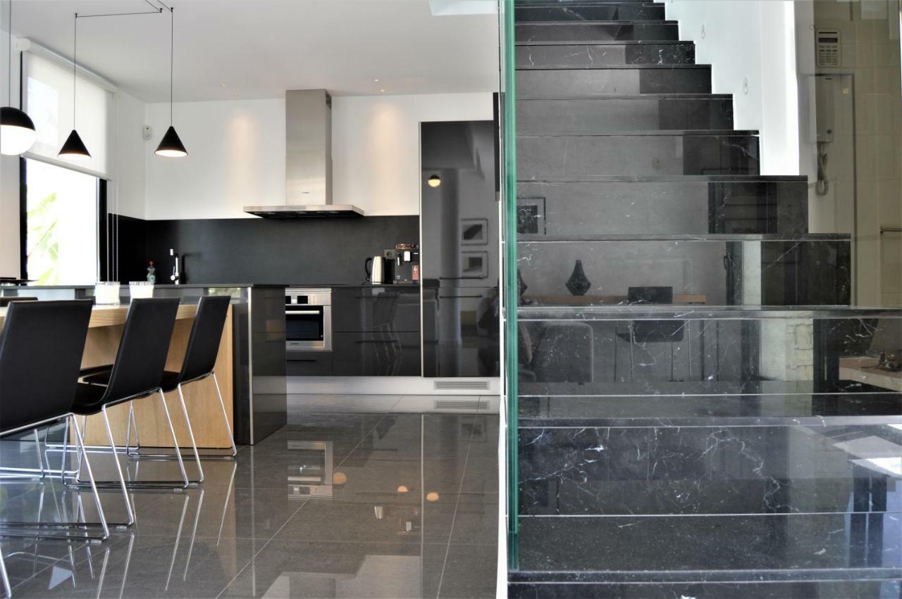 Villa With Private Pool Llobregales エクステリア 写真