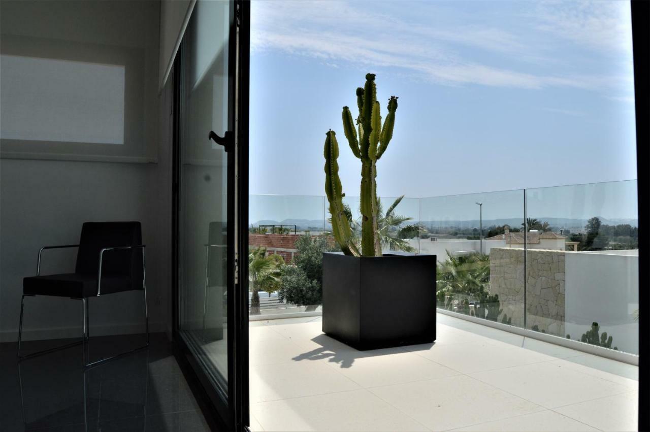 Villa With Private Pool Llobregales エクステリア 写真