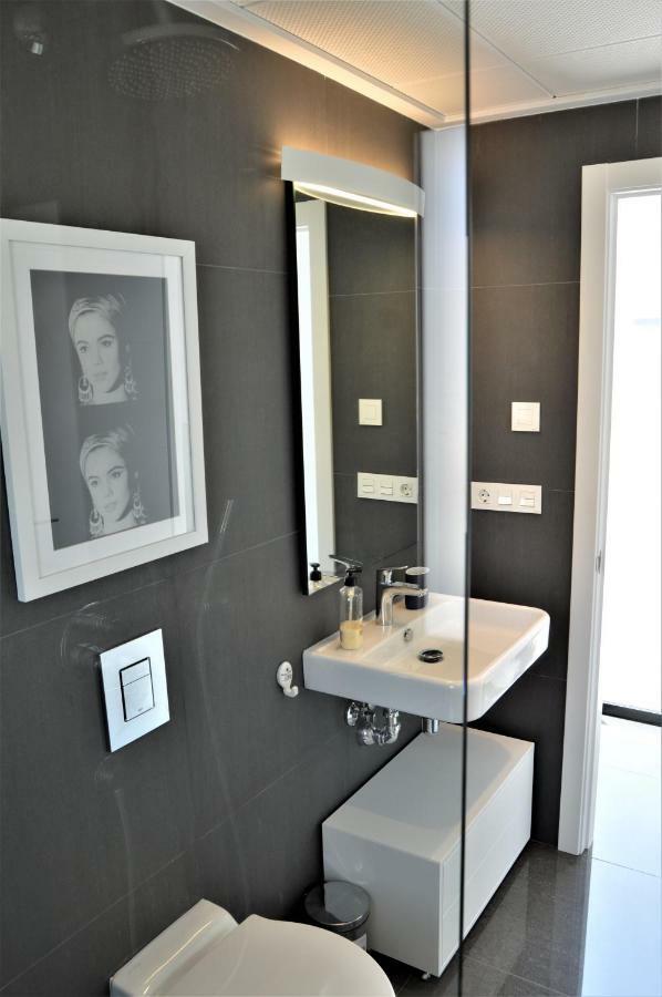 Villa With Private Pool Llobregales エクステリア 写真